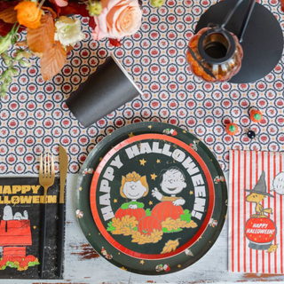 Peanuts Halloween  Dinner Plates