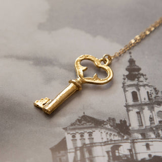 Vintage Gold Skeleton Key Necklace