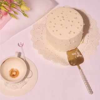 Pearl Cake Server