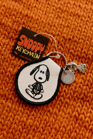 3P4 x Peanuts® Halloween - Snoopy Skeleton Patch Keychain